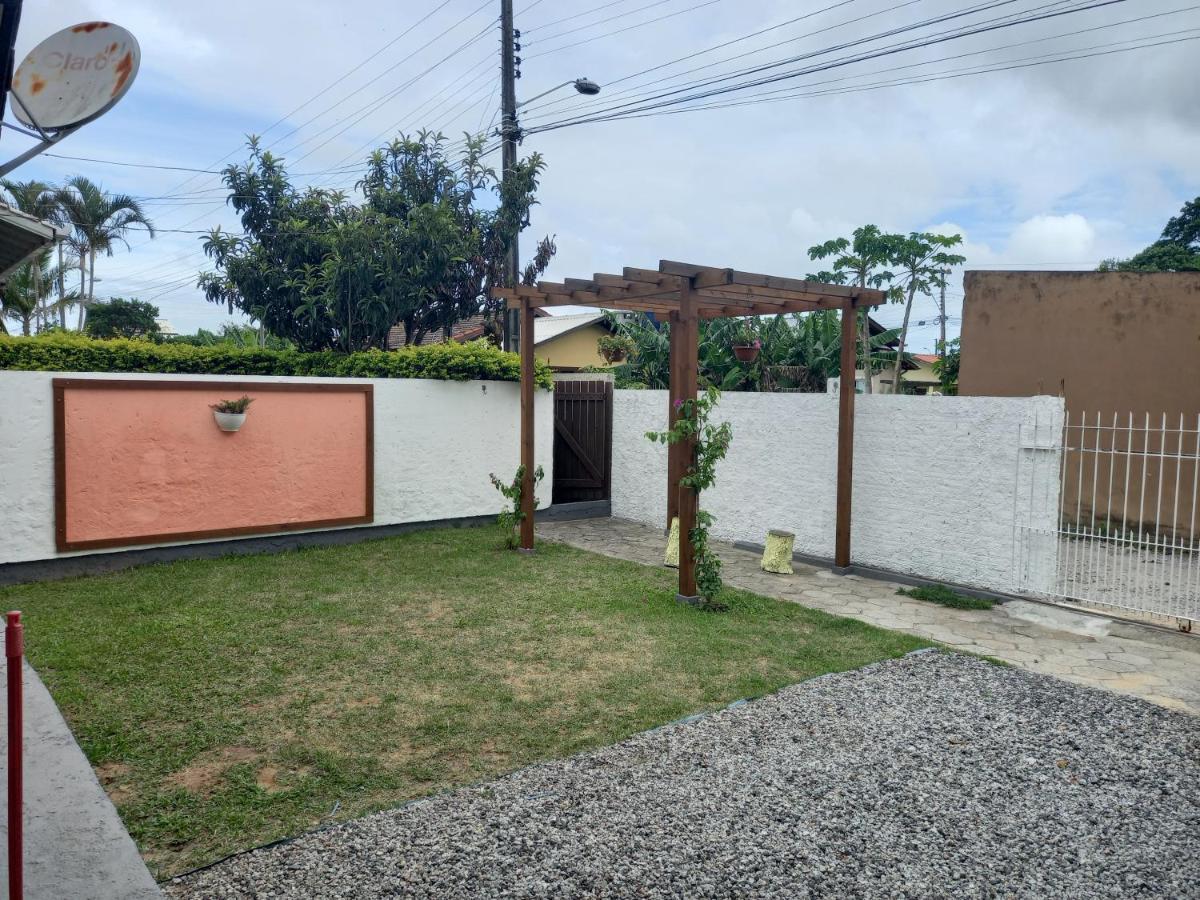 Casa Em Florianopolis, Rio Vermelho De 2 Quartos Bem Localizada Exterior foto